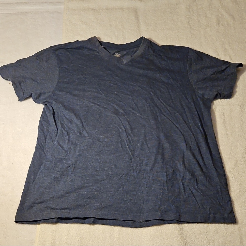 Beverly Hills Polo Club Men's Blue Solid Logo V-Neck T-Shirt Short Sleeve L